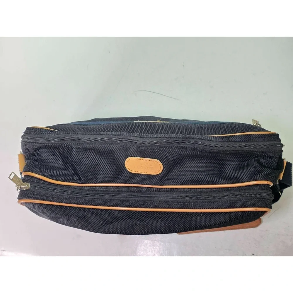 London Fog Laptop Messenger Crossbody Bag Luggage Travel Multi Section Carryon